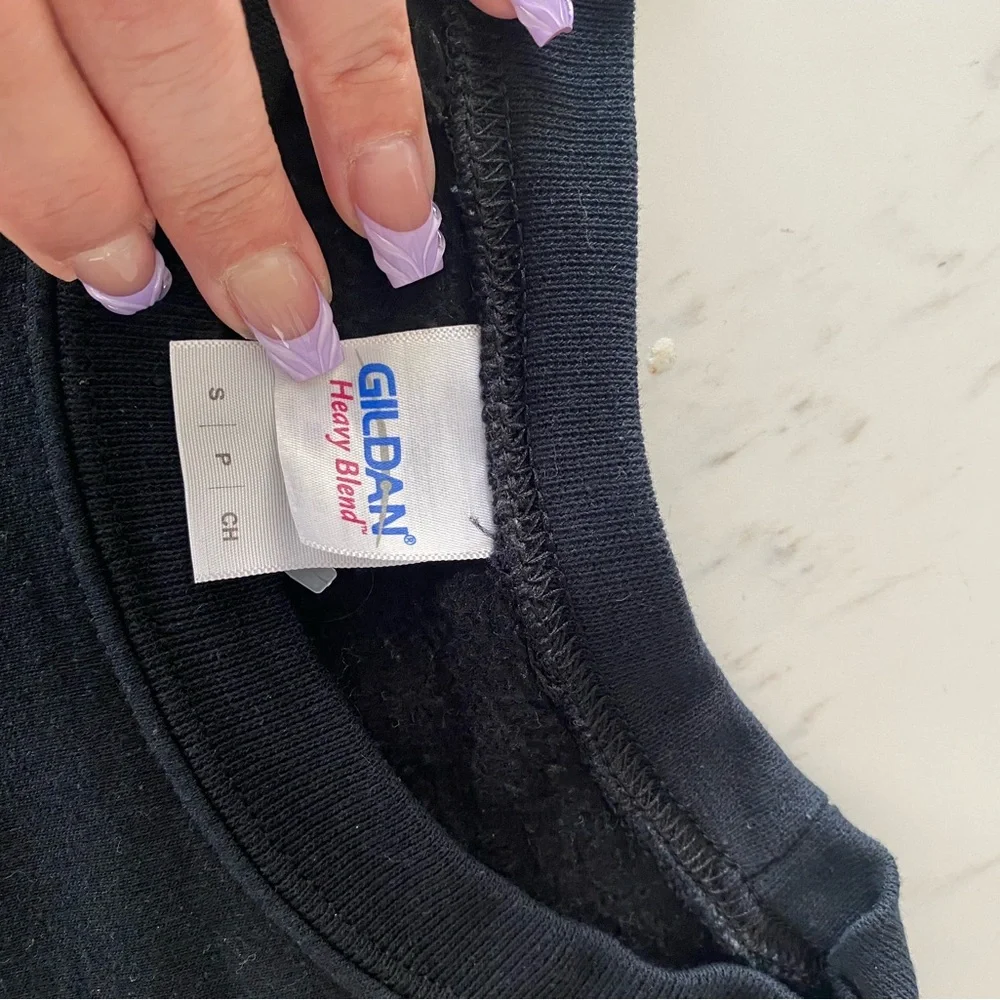 Windy City Sweatshirt - Picture 2 of 3